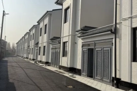 Продам, 2 этажди котейдж сотилади таййор биткан (рассрочка кредит мавжуд)