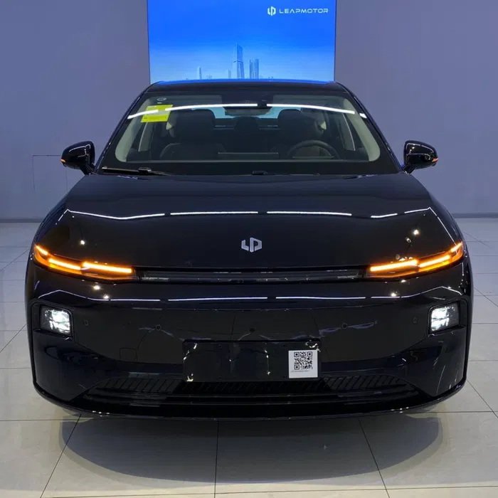 Leapmotor B01 550KM EV Premium Full 3 yil kafolat