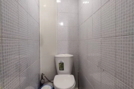 Продам, Yunusobod 8 2/9/9 sredniy remont razdelniy