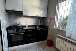 Продам, Sergili 1 3 xonali kvartira sotiladi