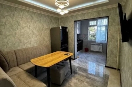 Продам, Sergili 1 3 xonali kvartira sotiladi