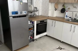 Sotaman, Янги қурилган уйлар.