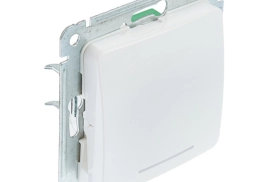 Продам, Серия MASTER розетки выключатели Рамки. Механизмы для дома