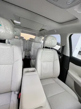 Leapmotor C16 Gibrid premium 2 dop opsiya 2025 Nalichi garantiya bor