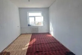 Продам, Карши 1 ни йули Горсетни Олди 2 хонали янги дом 70 кв катта балконли