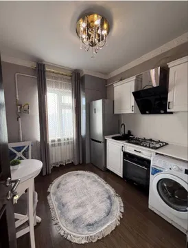 Срочно сотилади! 8 худуд 2/7/7. 66 кв .Евроремонт,мебель техника бн!