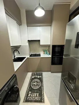 Продаю 3х ком. кв. (105 кв.м) на жк Салар, вместе с личной парковкой