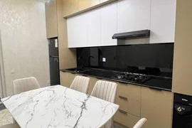 Продам, Новостройка Чилонзор-13кв.3/1/7/Евро Ремонт Срочно Сотилади 